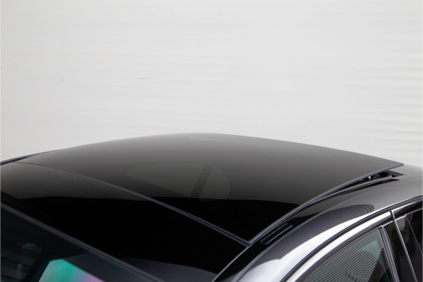 Mercedes-Benz E-Klasse 300 e AMG Premium Plus, Nightpakket, Pano, Leder, Burmester, Widescreen, Memory, 2023 Mercedes-Benz E-Klasse 300 e AMG Premium Plus, Nightpakket, Pano, Leder, Burmester, Widescreen, Memory, 2023