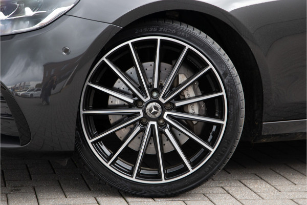 Mercedes-Benz E-Klasse 300 e AMG Premium Plus, Nightpakket, Pano, Leder, Burmester, Widescreen, Memory, 2023 Mercedes-Benz E-Klasse 300 e AMG Premium Plus, Nightpakket, Pano, Leder, Burmester, Widescreen, Memory, 2023