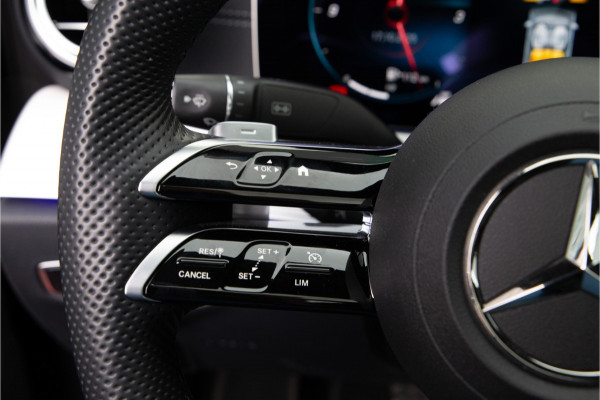 Mercedes-Benz E-Klasse 300 e AMG Premium Plus, Nightpakket, Pano, Leder, Burmester, Widescreen, Memory, 2023 Mercedes-Benz E-Klasse 300 e AMG Premium Plus, Nightpakket, Pano, Leder, Burmester, Widescreen, Memory, 2023
