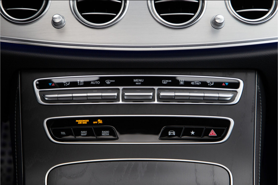 Mercedes-Benz E-Klasse 300 e AMG Premium Plus, Nightpakket, Pano, Leder, Burmester, Widescreen, Memory, 2023 Mercedes-Benz E-Klasse 300 e AMG Premium Plus, Nightpakket, Pano, Leder, Burmester, Widescreen, Memory, 2023