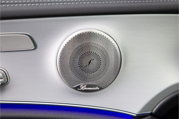 Mercedes-Benz E-Klasse 300 e AMG Premium Plus, Nightpakket, Pano, Leder, Burmester, Widescreen, Memory, 2023 Mercedes-Benz E-Klasse 300 e AMG Premium Plus, Nightpakket, Pano, Leder, Burmester, Widescreen, Memory, 2023