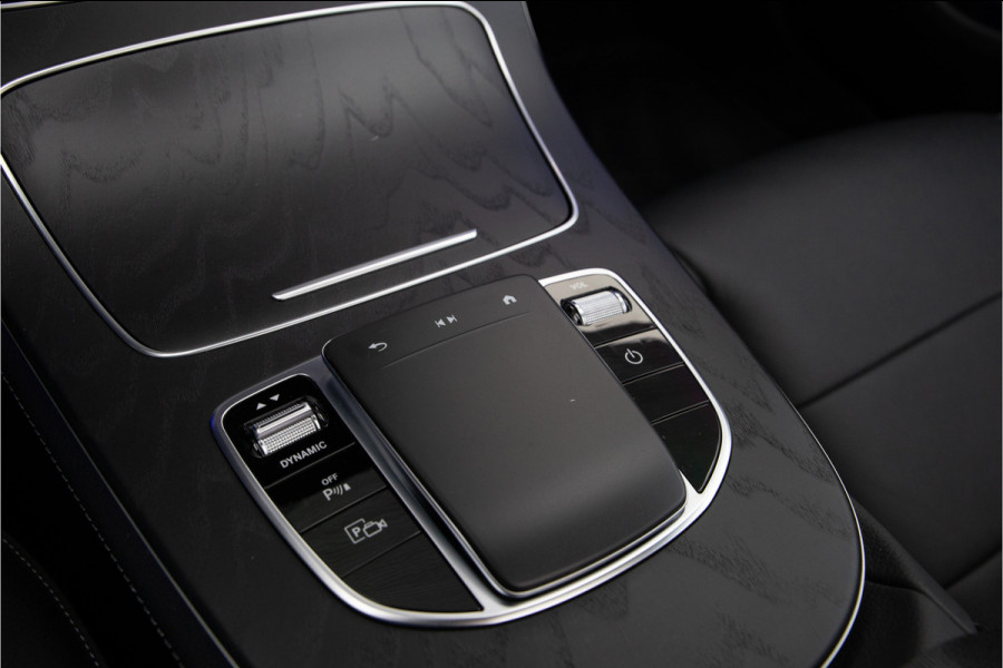 Mercedes-Benz E-Klasse 300 e AMG Premium Plus, Nightpakket, Pano, Leder, Burmester, Widescreen, Memory, 2023 Mercedes-Benz E-Klasse 300 e AMG Premium Plus, Nightpakket, Pano, Leder, Burmester, Widescreen, Memory, 2023