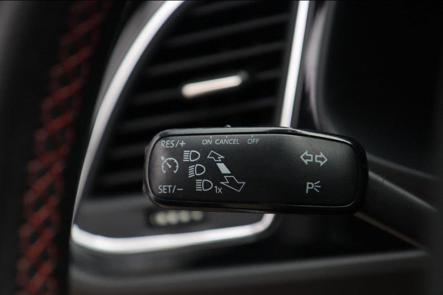 Seat Leon 1.4 EcoTSI FR / PANODAK / CAMERA / LED / CARPLAY / STOELVERW Seat Leon 1.4 EcoTSI FR / PANODAK / CAMERA / LED / CARPLAY / STOELVERW