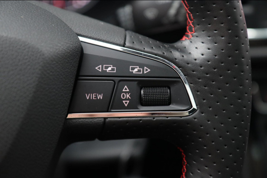 Seat Leon 1.4 EcoTSI FR / PANODAK / CAMERA / LED / CARPLAY / STOELVERW Seat Leon 1.4 EcoTSI FR / PANODAK / CAMERA / LED / CARPLAY / STOELVERW