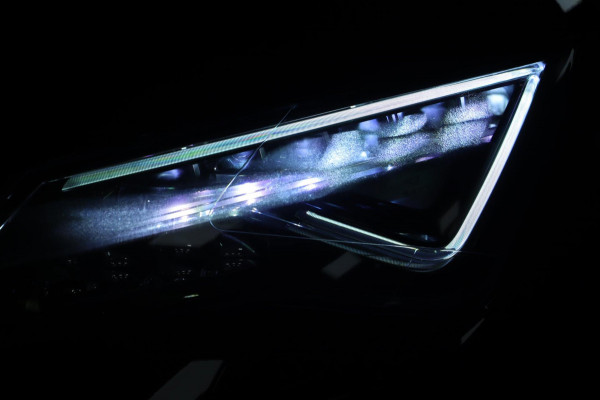 Seat Leon 1.4 EcoTSI FR / PANODAK / CAMERA / LED / CARPLAY / STOELVERW Seat Leon 1.4 EcoTSI FR / PANODAK / CAMERA / LED / CARPLAY / STOELVERW