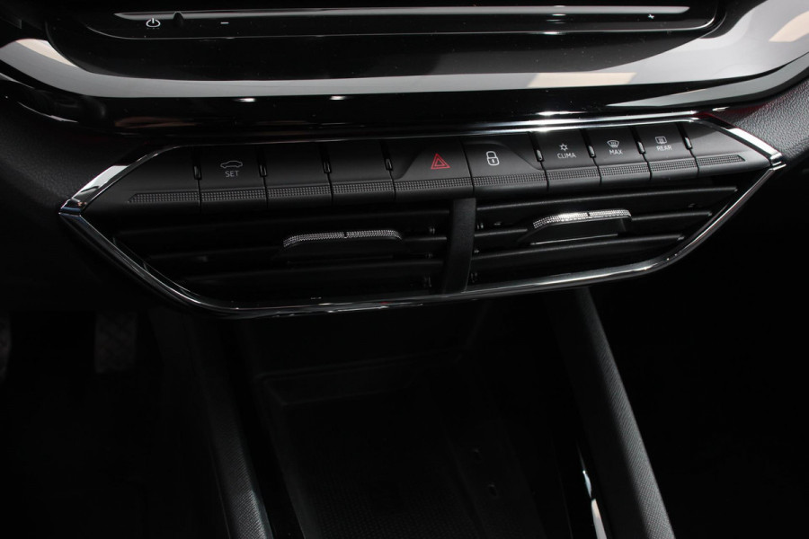 Škoda Octavia Combi 1.0 e-TSI 110pk MHEV DSG Style | Navigatie | Apple Carplay/Android Auto | Parkeersensor achter | Camera | Adaptive Cruise Control | Stoelverwarming | Ledverlichting | Climate Control Škoda Octavia Combi 1.0 e-TSI 110pk MHEV DSG Style | Navigatie | Apple Carplay/Android Auto | Parkeersensor achter | Camera | Adaptive Cruise Control | Stoelverwarming | Ledverlichting | Climate Control