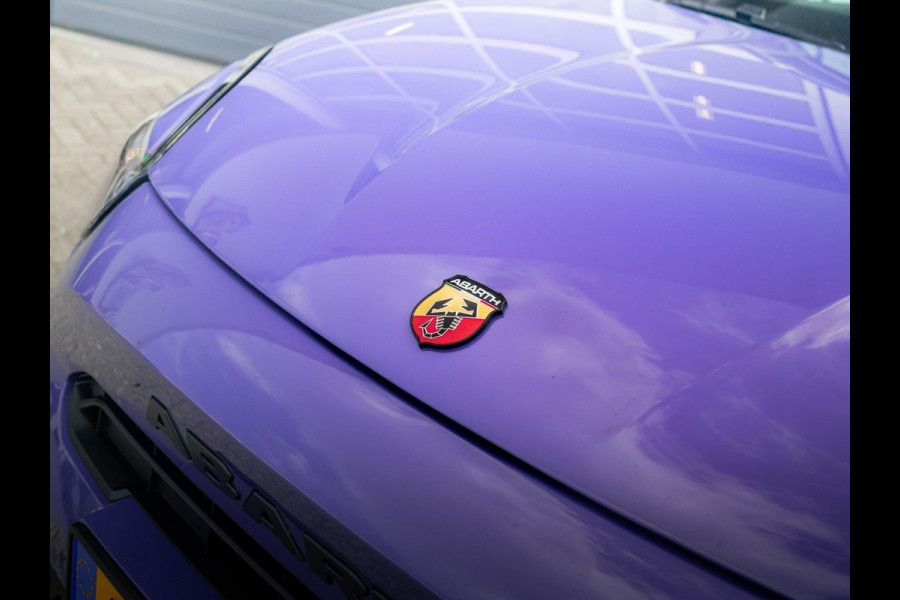 Abarth 600e Scorpionissima 54 kWh | 17%  Bijtelling Abarth 600e Scorpionissima 54 kWh | 17%  Bijtelling