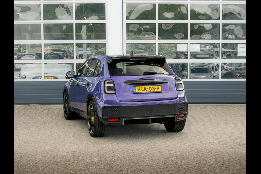 Abarth 600e Scorpionissima 54 kWh | 17%  Bijtelling Abarth 600e Scorpionissima 54 kWh | 17%  Bijtelling