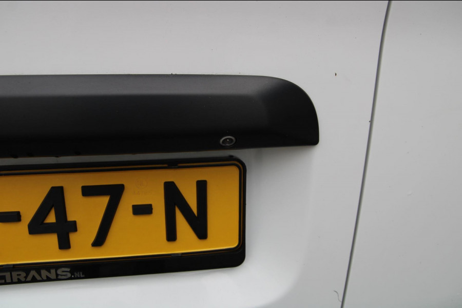 Toyota ProAce Long Worker 2.0 177PK Automaat Professional / Camera / Trekhaak / 2x schuifdeur Toyota ProAce Long Worker 2.0 177PK Automaat Professional / Camera / Trekhaak / 2x schuifdeur