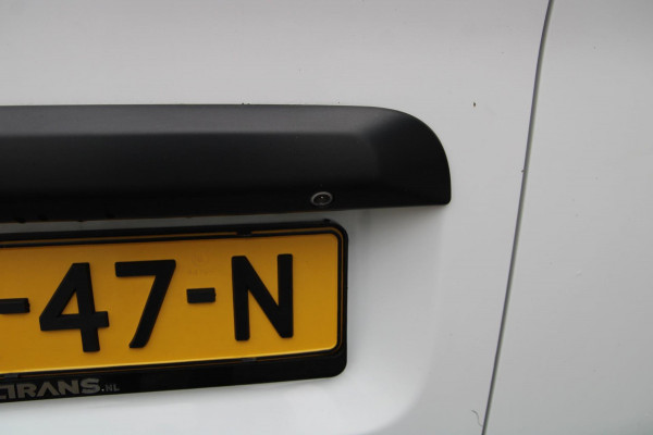 Toyota ProAce Long Worker 2.0 177PK Automaat Professional / Camera / Trekhaak / 2x schuifdeur Toyota ProAce Long Worker 2.0 177PK Automaat Professional / Camera / Trekhaak / 2x schuifdeur