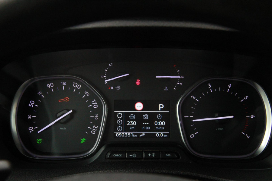 Toyota ProAce Long Worker 2.0 177PK Automaat Professional / Camera / Trekhaak / 2x schuifdeur Toyota ProAce Long Worker 2.0 177PK Automaat Professional / Camera / Trekhaak / 2x schuifdeur