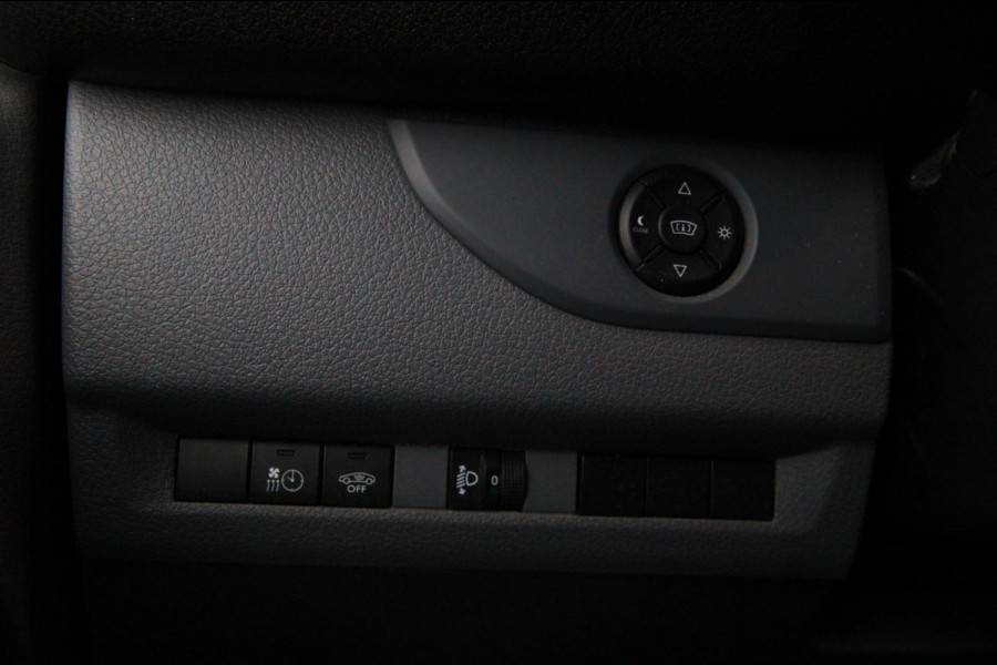 Toyota ProAce Long Worker 2.0 177PK Automaat Professional / Camera / Trekhaak / 2x schuifdeur Toyota ProAce Long Worker 2.0 177PK Automaat Professional / Camera / Trekhaak / 2x schuifdeur