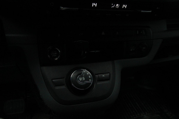 Toyota ProAce Long Worker 2.0 177PK Automaat Professional / Camera / Trekhaak / 2x schuifdeur Toyota ProAce Long Worker 2.0 177PK Automaat Professional / Camera / Trekhaak / 2x schuifdeur