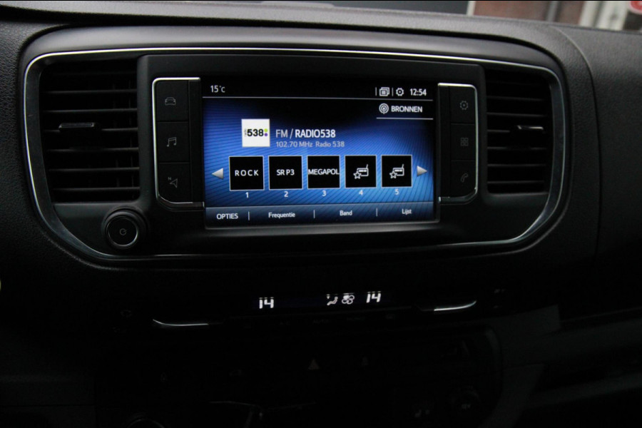 Toyota ProAce Long Worker 2.0 177PK Automaat Professional / Camera / Trekhaak / 2x schuifdeur Toyota ProAce Long Worker 2.0 177PK Automaat Professional / Camera / Trekhaak / 2x schuifdeur