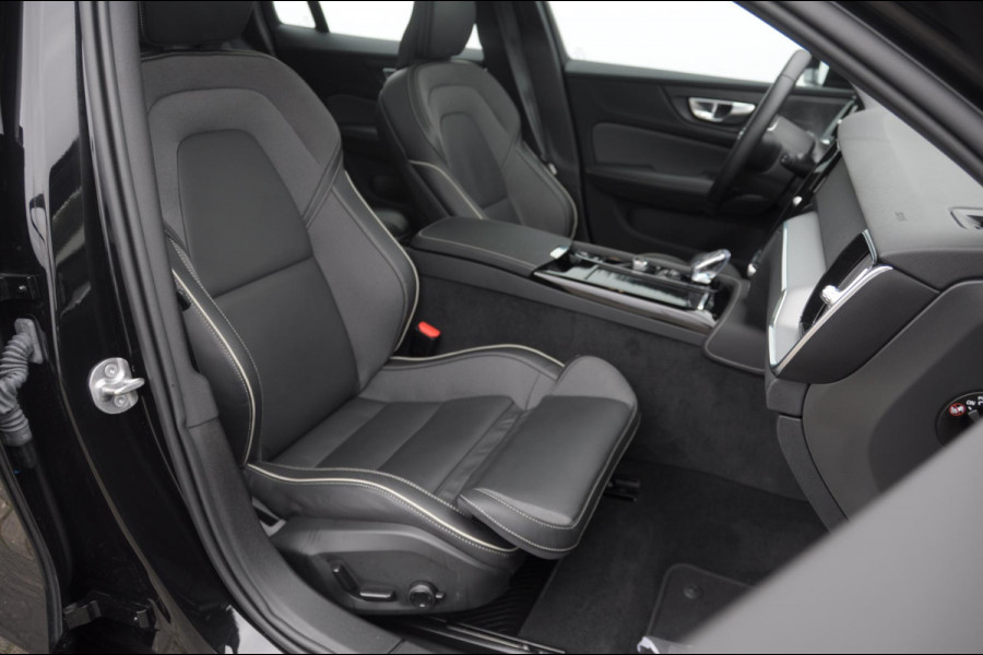 Volvo V60 T6 350PK Automaat AWD Plus Dark / Adaptive cruise control / Elektrische stoelen / Harman Kardon audio / Trekhaak / Pilot assist / BLIS / Stoel en stuur verwarming / Elektrische achterklep / Parkeersensoren met 360 camera / Google infotainment