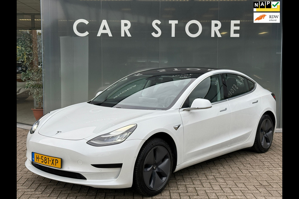 Tesla Model 3 Standard RWD Plus 60 kWh Autopilot Tesla Model 3 Standard RWD Plus 60 kWh Autopilot