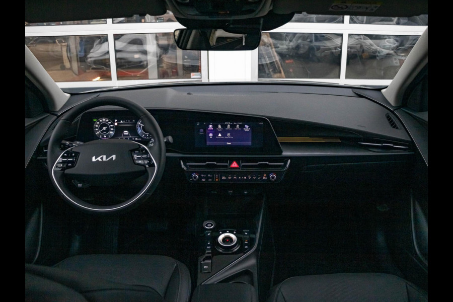 Kia Niro EV DynamicPlusLine 64.8 kWh | Direct leverbaar  | Clima | Carplay | Stoel -/ Stuurverwarming | LED