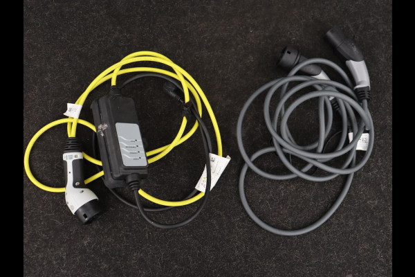 BMW 3 Serie Touring 330e | Trekhaak | Half Leder | Stoel & Stuurverwarming | Sfeerverlichting | Carplay | Sportstoelen | Navigatie | Cruise Control | Parkeerhulp | Live Cockpit | PHEV | Plug In BMW 3 Serie Touring 330e | Trekhaak | Half Leder | Stoel & Stuurverwarming | Sfeerverlichting | Carplay | Sportstoelen | Navigatie | Cruise Control | Parkeerhulp | Live Cockpit | PHEV | Plug In