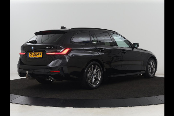 BMW 3 Serie Touring 330e | Trekhaak | Half Leder | Stoel & Stuurverwarming | Sfeerverlichting | Carplay | Sportstoelen | Navigatie | Cruise Control | Parkeerhulp | Live Cockpit | PHEV | Plug In BMW 3 Serie Touring 330e | Trekhaak | Half Leder | Stoel & Stuurverwarming | Sfeerverlichting | Carplay | Sportstoelen | Navigatie | Cruise Control | Parkeerhulp | Live Cockpit | PHEV | Plug In