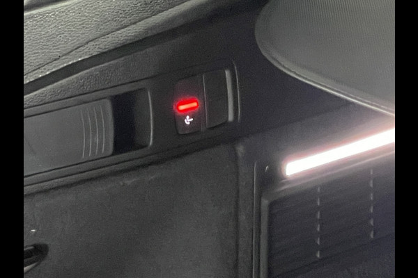 Audi Q5 50 TFSI e S edition Automaat / Panorama dak / trekhaak Audi Q5 50 TFSI e S edition Automaat / Panorama dak / trekhaak