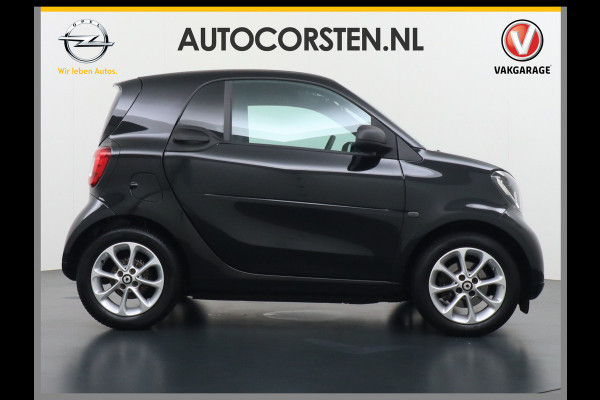 Smart Fortwo 1.0I 71PK Passion Ecc Cruise Control Bluetooth Lmv Mistlampen Regen-Lichtsensor Led  Cool & Audio pakket Pakket sport Euro 6 Origineel Nederlandse Auto Smart Fortwo 1.0I 71PK Passion Ecc Cruise Control Bluetooth Lmv Mistlampen Regen-Lichtsensor Led  Cool & Audio pakket Pakket sport Euro 6 Origineel Nederlandse Auto