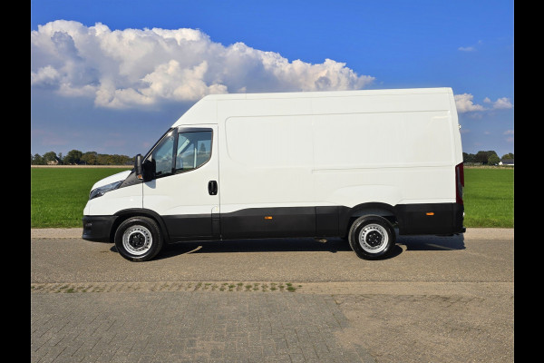 Iveco Daily 35S14V 2.3 352L H2 L2L H2 - 140 Pk - Euro 6 - Airco - Cruise Control Iveco Daily 35S14V 2.3 352L H2 L2L H2 - 140 Pk - Euro 6 - Airco - Cruise Control