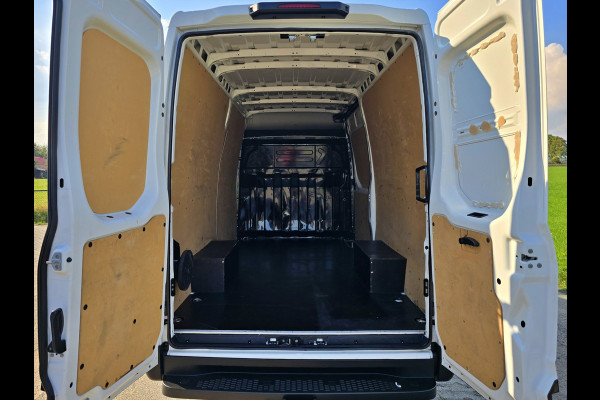 Iveco Daily 35S14V 2.3 352L H2 L2L H2 - 140 Pk - Euro 6 - Airco - Cruise Control Iveco Daily 35S14V 2.3 352L H2 L2L H2 - 140 Pk - Euro 6 - Airco - Cruise Control