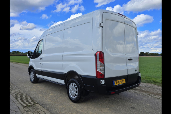 Ford Transit 350 2.0 TDCI L2 H2 - 130 Pk - Euro 6 - Airco - Cruise Control Ford Transit 350 2.0 TDCI L2 H2 - 130 Pk - Euro 6 - Airco - Cruise Control