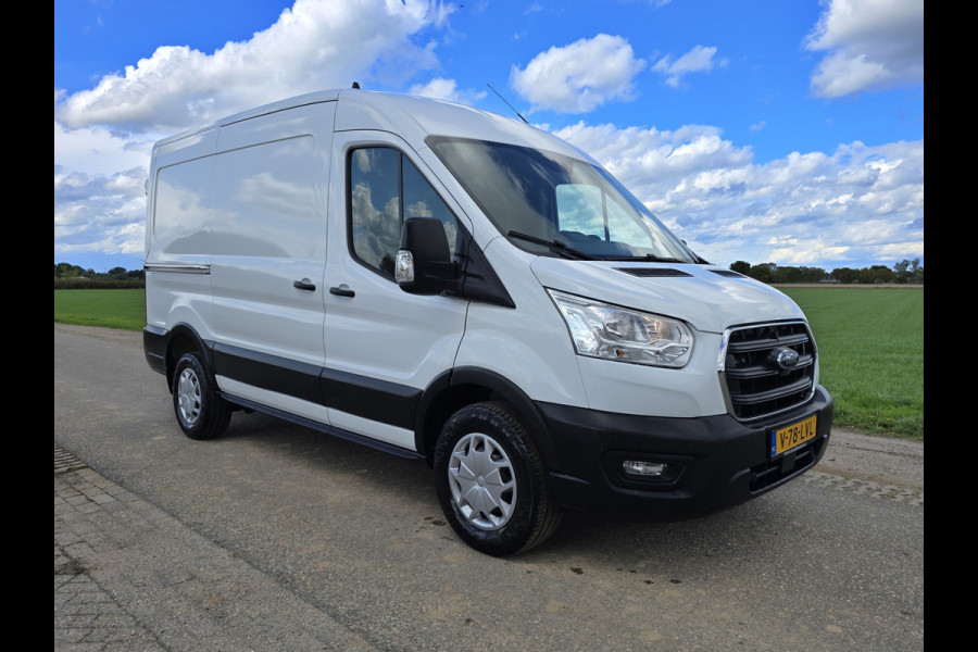 Ford Transit 350 2.0 TDCI L2 H2 - 130 Pk - Euro 6 - Airco - Cruise Control Ford Transit 350 2.0 TDCI L2 H2 - 130 Pk - Euro 6 - Airco - Cruise Control