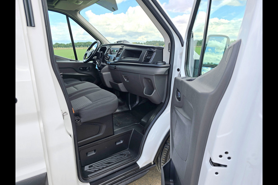 Ford Transit 350 2.0 TDCI L2 H2 - 130 Pk - Euro 6 - Airco - Cruise Control Ford Transit 350 2.0 TDCI L2 H2 - 130 Pk - Euro 6 - Airco - Cruise Control