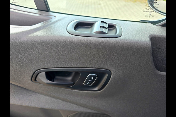 Ford Transit 350 2.0 TDCI L2 H2 - 130 Pk - Euro 6 - Airco - Cruise Control Ford Transit 350 2.0 TDCI L2 H2 - 130 Pk - Euro 6 - Airco - Cruise Control