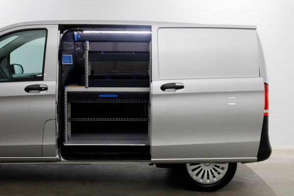 Mercedes-Benz Vito 114 CDI 136pk Compact 9G Automaat 2x Schuifdeur/LED/Camera/Inrichting 05-2022 Mercedes-Benz Vito 114 CDI 136pk Compact 9G Automaat 2x Schuifdeur/LED/Camera/Inrichting 05-2022