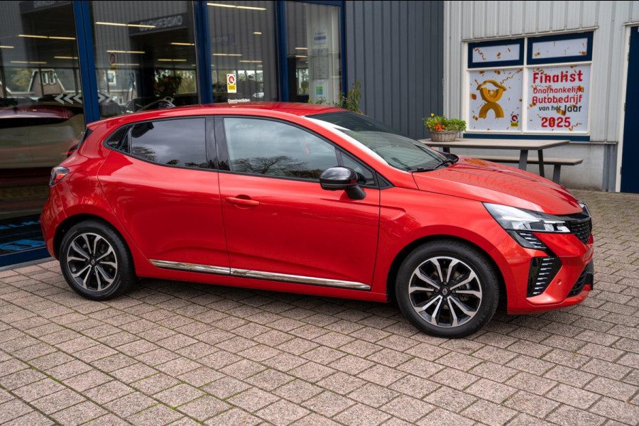 Renault Clio 1.0 TCe 90 GPF techno | Prijs rijklaar incl. 12 mnd garantie | 360 Camera Pdc Navi Led Clima Renault Clio 1.0 TCe 90 GPF techno | Prijs rijklaar incl. 12 mnd garantie | 360 Camera Pdc Navi Led Clima