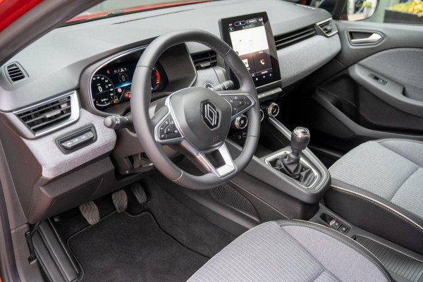 Renault Clio 1.0 TCe 90 GPF techno | Prijs rijklaar incl. 12 mnd garantie | 360 Camera Pdc Navi Led Clima Renault Clio 1.0 TCe 90 GPF techno | Prijs rijklaar incl. 12 mnd garantie | 360 Camera Pdc Navi Led Clima