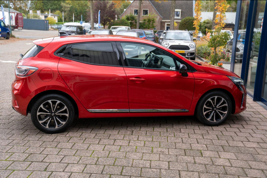 Renault Clio 1.0 TCe 90 GPF techno | Prijs rijklaar incl. 12 mnd garantie | 360 Camera Pdc Navi Led Clima Renault Clio 1.0 TCe 90 GPF techno | Prijs rijklaar incl. 12 mnd garantie | 360 Camera Pdc Navi Led Clima