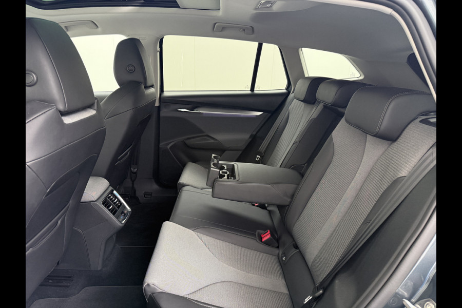 Škoda ENYAQ iV 80 SOH 94% Pano-dak Trekhaak W-pomp Adaptieve Cruise Control Camera Apple Carplay Android Auto Navi Ecc Pdc Stuur+Stoelverwarming Lmv 20" Mirrorlink DAB Led Matrix Elek.Achterklep Ecc-Achter Zeer complete Enyaq!