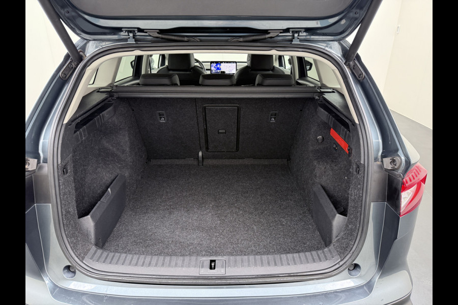 Škoda ENYAQ iV 80 SOH 94% Pano-dak Trekhaak W-pomp Adaptieve Cruise Control Camera Apple Carplay Android Auto Navi Ecc Pdc Stuur+Stoelverwarming Lmv 20" Mirrorlink DAB Led Matrix Elek.Achterklep Ecc-Achter Zeer complete Enyaq!