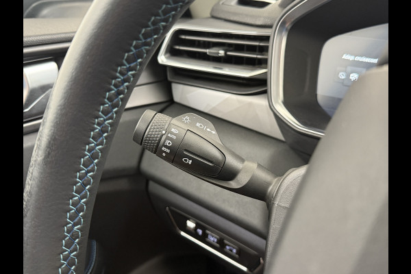 Lynk & Co 01 PHEV AUT-7 261pk Pano-Schuifdak Lmv 20" 360°Camera Apple Carplay Android Auto Adap.Cruise Navi Pdc Ecc Keyless Led Plug-In Hybri Elek.Memory.Stoel File assistent Dodehoek detector Elektrisch bedienbare achterklep Rijstrooksensor Wifi Verkeersbord detectie 425Nm koppel 3,7kw laadvermogen €41.883 Nieuwprijs Lynk & Co 01 PHEV AUT-7 261pk Pano-Schuifdak Lmv 20" 360°Camera Apple Carplay Android Auto Adap.Cruise Navi Pdc Ecc Keyless Led Plug-In Hybri Elek.Memory.Stoel File assistent Dodehoek detector Elektrisch bedienbare achterklep Rijstrooksensor Wifi Verkeersbord detectie 425Nm koppel 3,7kw laadvermogen €41.883 Nieuwprijs