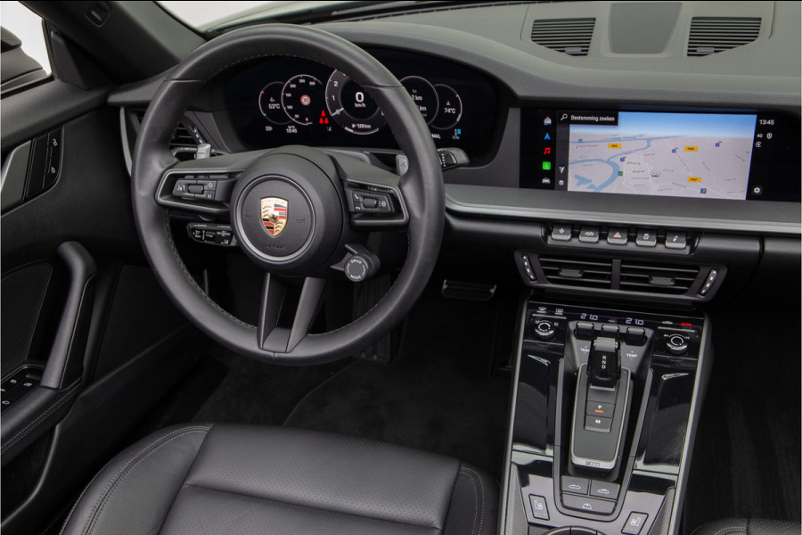 Porsche 911 Cabrio 3.0 Carrera 992.2 Sportuitlaat, Bose, Facelift, Adaptive Cruise, XPEL, 2025