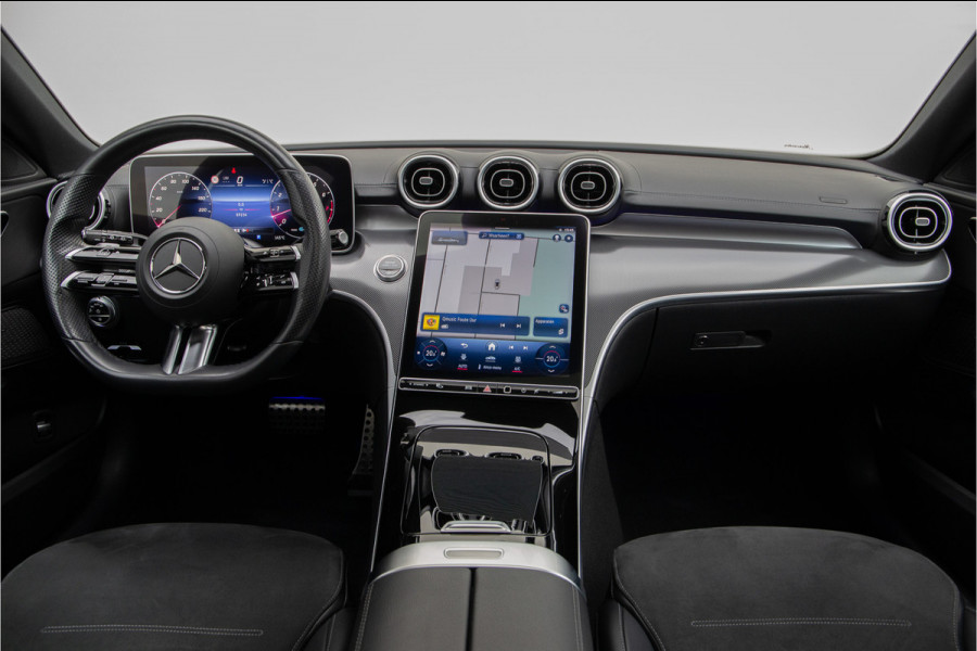 Mercedes-Benz C-Klasse Estate 200 AMG Nightpakket, pano, Camera, 19" ,Carplay, 2022 Mercedes-Benz C-Klasse Estate 200 AMG Nightpakket, pano, Camera, 19" ,Carplay, 2022
