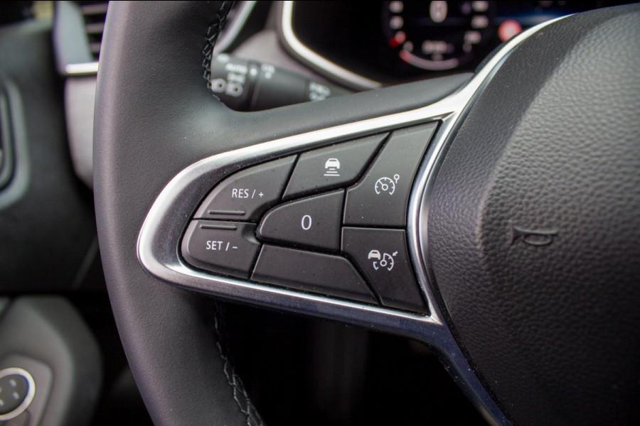 Renault Clio 1.0 TCe 90 GPF techno | Prijs rijklaar incl. 12 mnd garantie | 360 Camera Pdc Navi Led Clima Renault Clio 1.0 TCe 90 GPF techno | Prijs rijklaar incl. 12 mnd garantie | 360 Camera Pdc Navi Led Clima