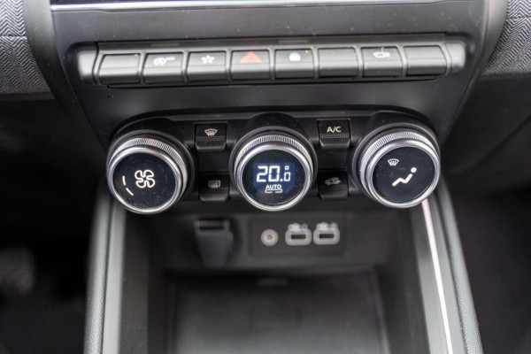 Renault Clio 1.0 TCe 90 GPF techno | Prijs rijklaar incl. 12 mnd garantie | 360 Camera Pdc Navi Led Clima Renault Clio 1.0 TCe 90 GPF techno | Prijs rijklaar incl. 12 mnd garantie | 360 Camera Pdc Navi Led Clima