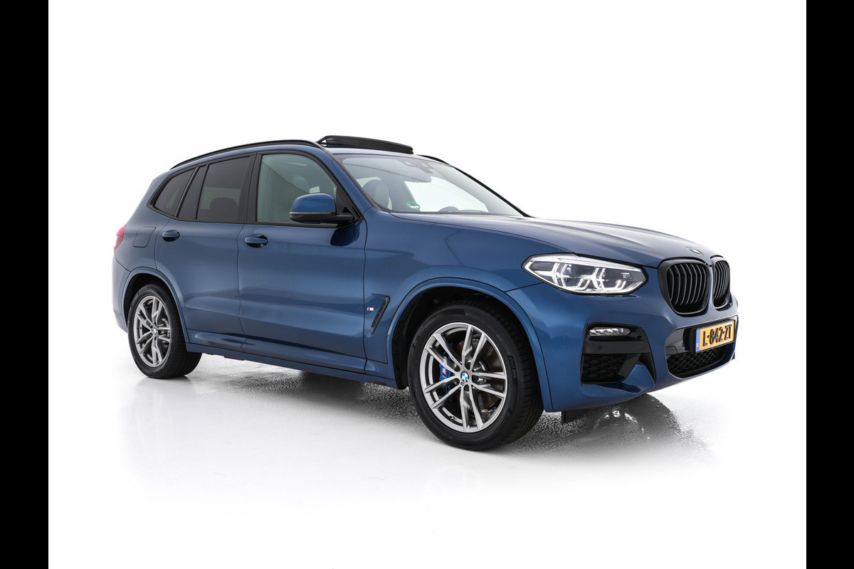 BMW X3 xDrive30e M-Sportpack Business Edition Plus (INCL-BTW) *PANO | LUXURY-LEATHER | FULL-LED | DIGI-COCKPIT | HIFI-SOUND | CARPLAY | DAB+ | HEATED-SPORTSEATS | AMBIENT-LIGHT | PRIVACY-GLASS | SHIFT-PADDLES | TOWBAR | 19''ALU* BMW X3 xDrive30e M-Sportpack Business Edition Plus (INCL-BTW) *PANO | LUXURY-LEATHER | FULL-LED | DIGI-COCKPIT | HIFI-SOUND | CARPLAY | DAB+ | HEATED-SPORTSEATS | AMBIENT-LIGHT | PRIVACY-GLASS | SHIFT-PADDLES | TOWBAR | 19''ALU*