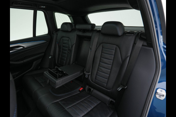 BMW X3 xDrive30e M-Sportpack Business Edition Plus (INCL-BTW) *PANO | LUXURY-LEATHER | FULL-LED | DIGI-COCKPIT | HIFI-SOUND | CARPLAY | DAB+ | HEATED-SPORTSEATS | AMBIENT-LIGHT | PRIVACY-GLASS | SHIFT-PADDLES | TOWBAR | 19''ALU*