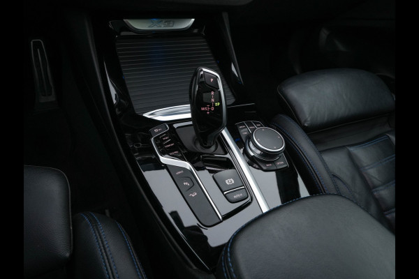 BMW X3 xDrive30e M-Sportpack Business Edition Plus (INCL-BTW) *PANO | LUXURY-LEATHER | FULL-LED | DIGI-COCKPIT | HIFI-SOUND | CARPLAY | DAB+ | HEATED-SPORTSEATS | AMBIENT-LIGHT | PRIVACY-GLASS | SHIFT-PADDLES | TOWBAR | 19''ALU*