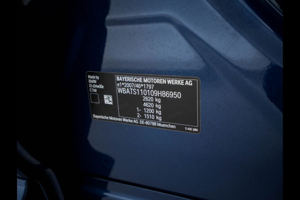 BMW X3 xDrive30e M-Sportpack Business Edition Plus (INCL-BTW) *PANO | LUXURY-LEATHER | FULL-LED | DIGI-COCKPIT | HIFI-SOUND | CARPLAY | DAB+ | HEATED-SPORTSEATS | AMBIENT-LIGHT | PRIVACY-GLASS | SHIFT-PADDLES | TOWBAR | 19''ALU*