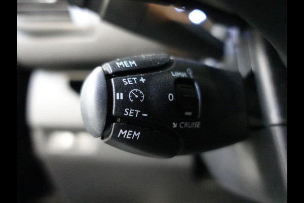 Peugeot Expert 180pk Automaat L3H1 Long Premium Dubbele Cabine Trekhaak Navigatie Euro6