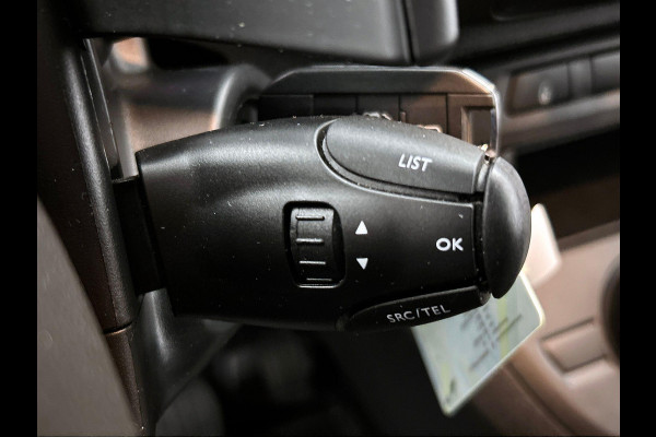 Peugeot Expert 2.0 BlueHDI 180 Long Premium Dubbele Cabine Automaat Airco Bluetooth LM Velgen Look pakket Peugeot Expert 2.0 BlueHDI 180 Long Premium Dubbele Cabine Automaat Airco Bluetooth LM Velgen Look pakket