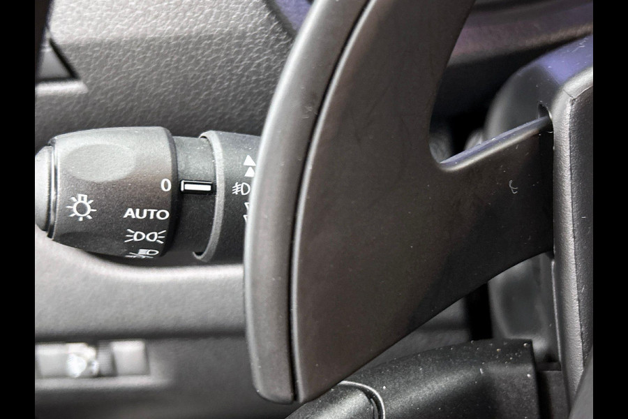 Peugeot Expert 2.0 BlueHDI 180 Long Premium Dubbele Cabine Automaat Airco Bluetooth LM Velgen Look pakket Peugeot Expert 2.0 BlueHDI 180 Long Premium Dubbele Cabine Automaat Airco Bluetooth LM Velgen Look pakket