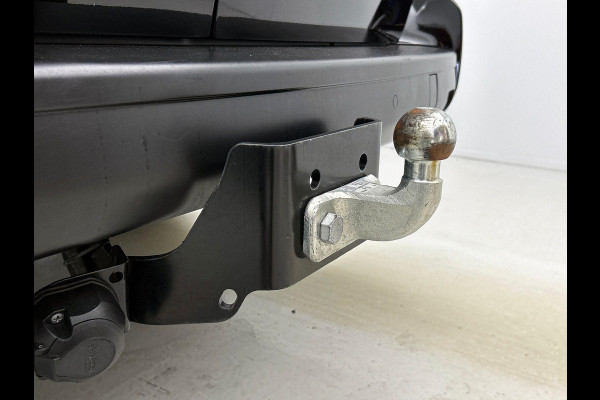 Peugeot Expert 2.0 BlueHDI 180 Long Premium Dubbele Cabine Automaat Airco Bluetooth LM Velgen Look pakket Peugeot Expert 2.0 BlueHDI 180 Long Premium Dubbele Cabine Automaat Airco Bluetooth LM Velgen Look pakket